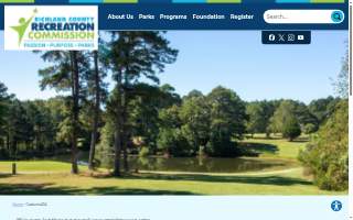 Trenholm Park-swimming pool