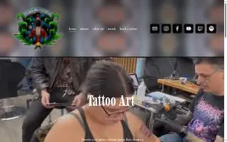 Captain Kerr Art website