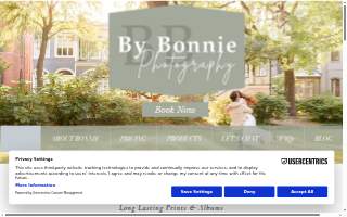 By Bonnie Photography