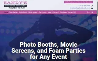 Sandys Photo Booth + Entertainment of Crystal website