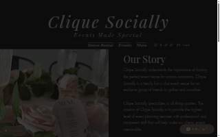 Clique Socially