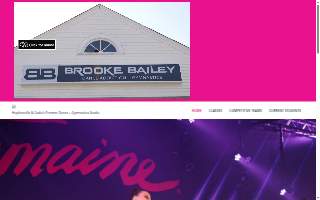 Brooke Detamore, Mobile Notary